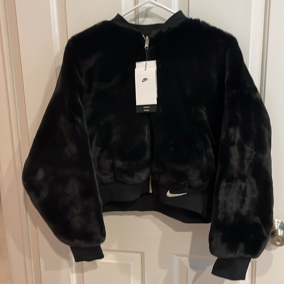 Nike Jackets & Blazers - Nike Women’s Reversible Faux Fur Bomber NWT